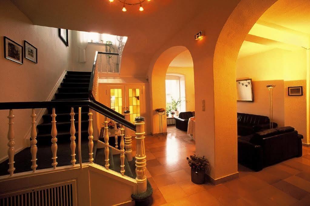 Hotel Carolinenhof Bad Pyrmont Exterior foto